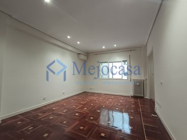 Appartement avec ascenseur à vendre à Calle del Buen Suceso
