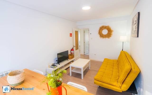 Piso en Alquiler en Calle Estudiantes en Los Castros