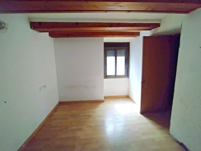 Bedroom of Flat for sale in Tortosa  with Storage room
