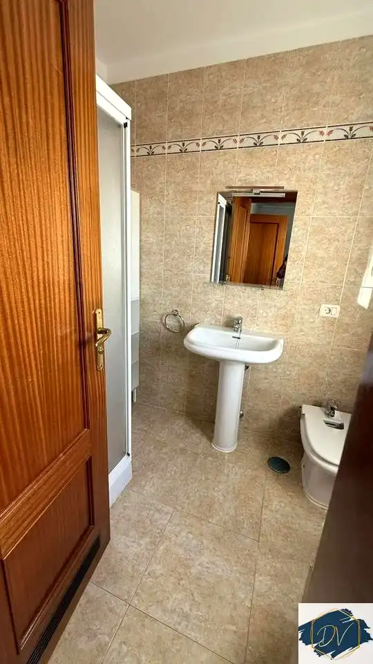 Baño de Ático de alquiler en San Cristóbal de la Laguna con Terraza y Amueblado