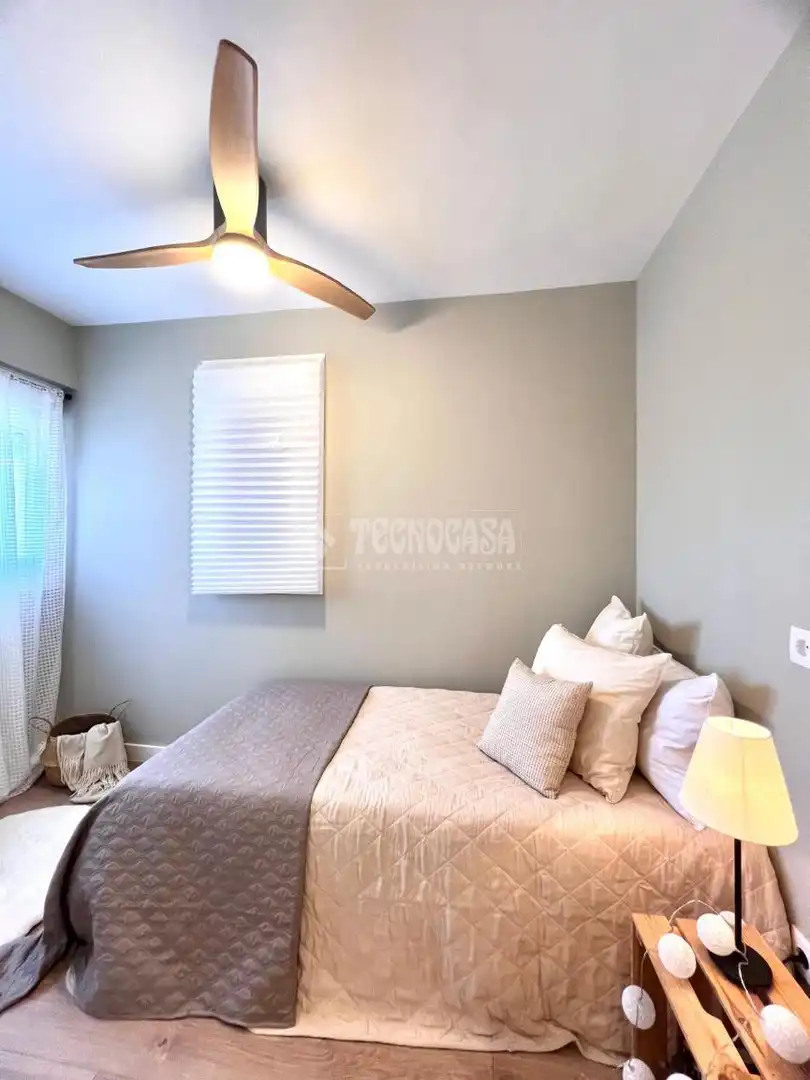 Habitación de Piso en venta en Madrid con Aire acondicionado y Calefacción