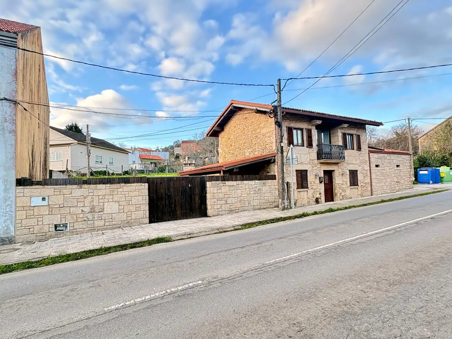 Vista exterior de Casa o chalet en venta en Noia con Calefacción, Jardín privado y Terraza