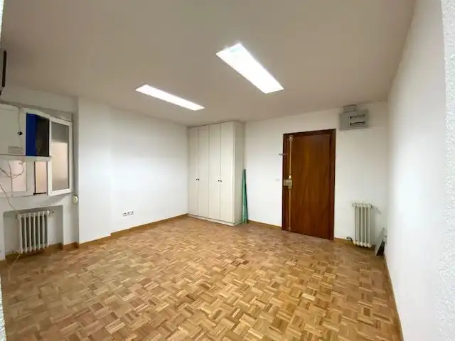 Office space with lift to rent in Centro - Plaza Mayor, imagen 14