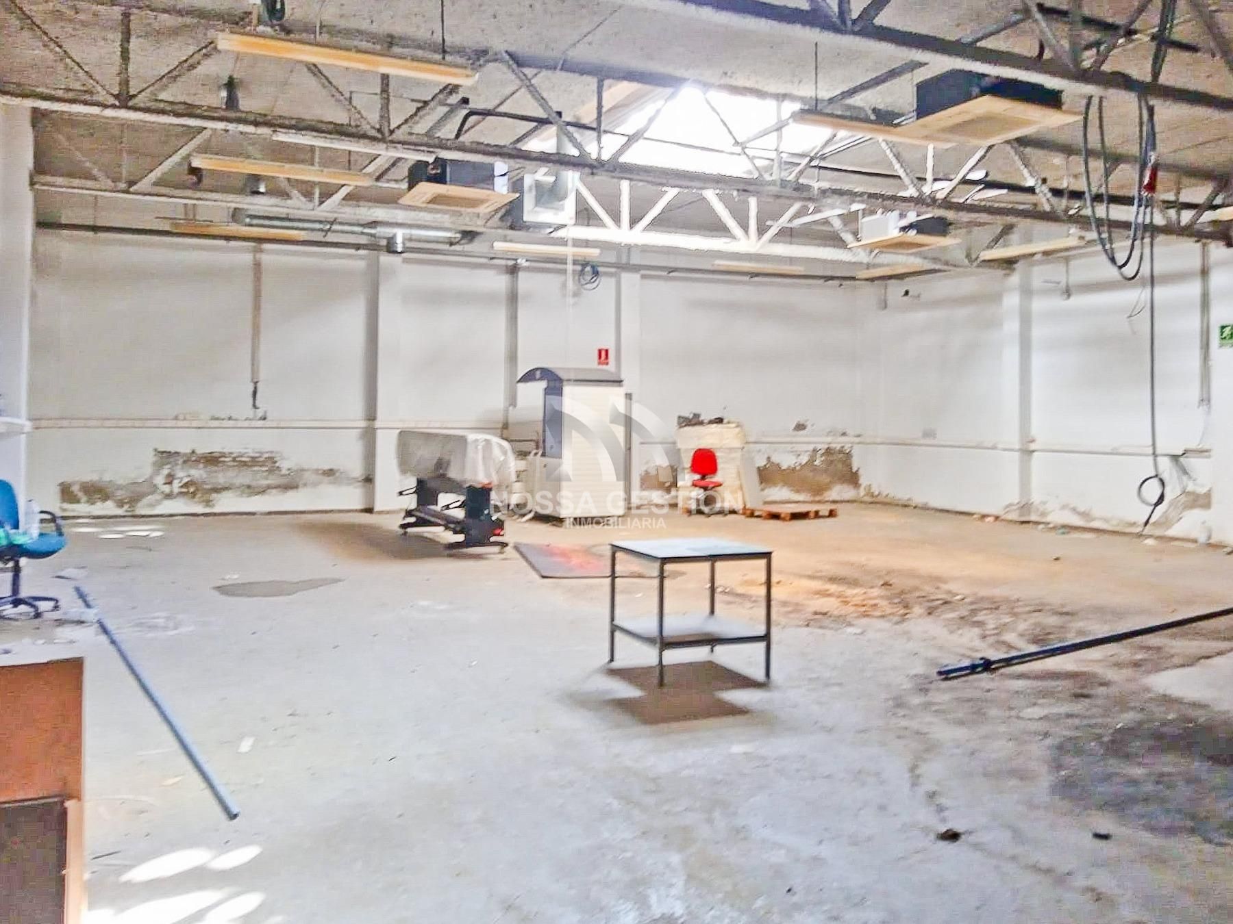 Premises for sale in  Valencia Capital