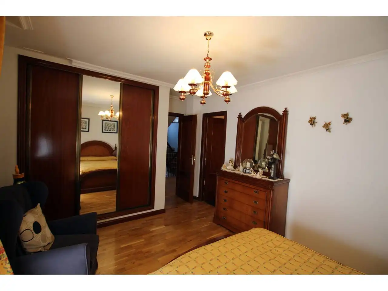 Habitación de Casa o chalet en venta en Cabanillas del Campo con Calefacción, Jardín privado y Terraza