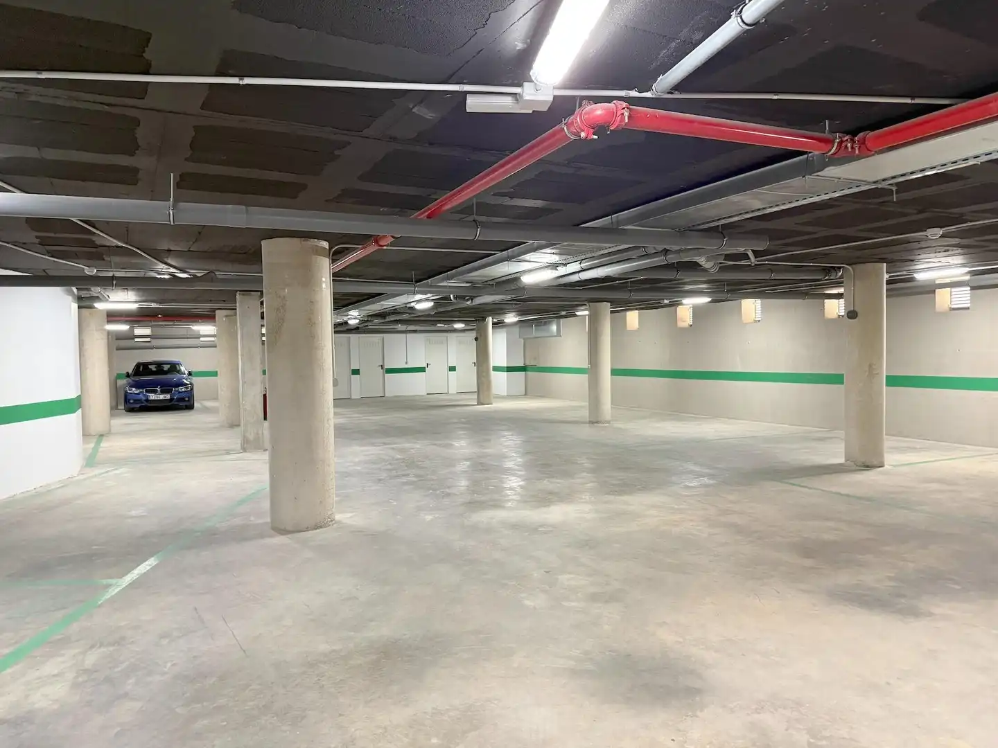 Parking de Ático en venta en Zaragoza con Calefacción, Terraza y Trastero