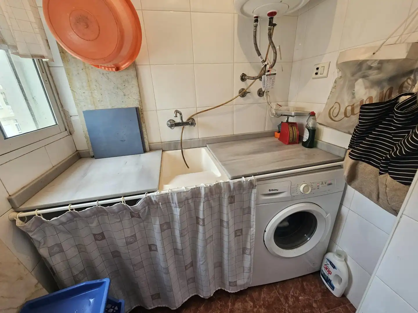 Kitchen of Flat for sale in Sueca  with Air Conditioner, Heating and Storage room