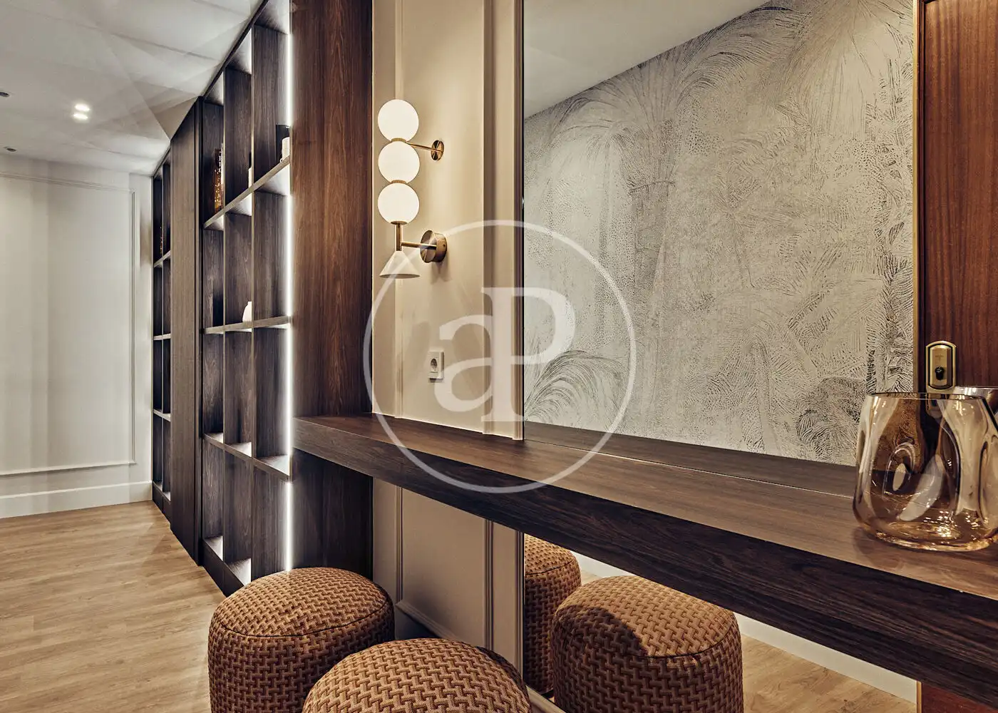Flat for sale in Madrid  with Air Conditioner, Heating and Furnished