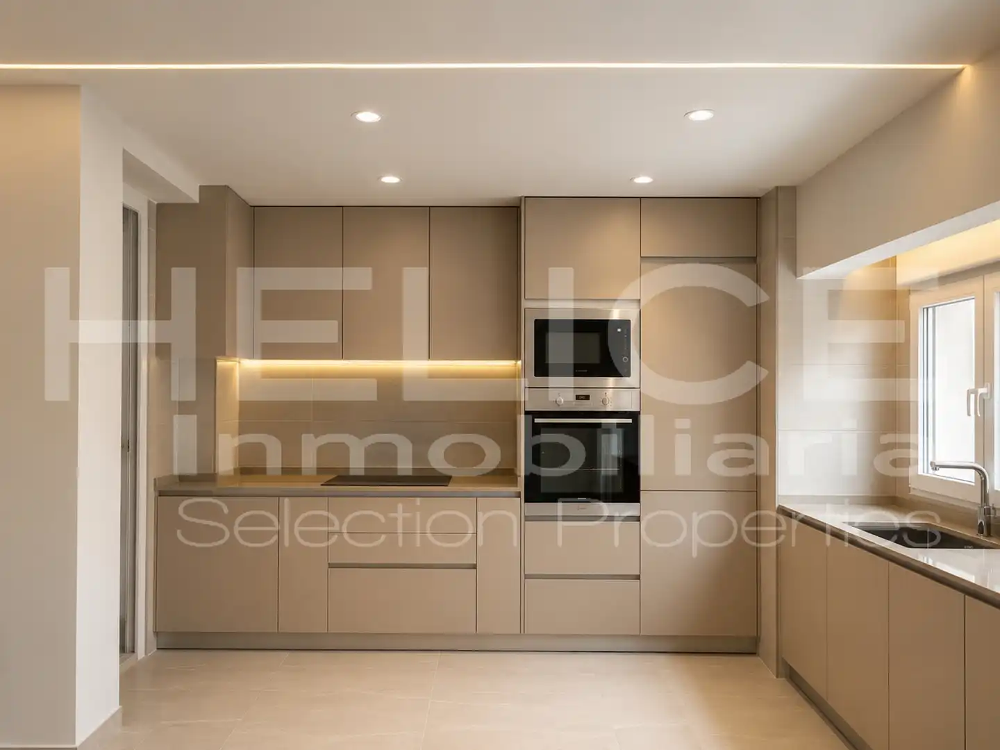Cuina de Pis en venda en Valencia amb Aire condicionat, Calefacció i Parquet
