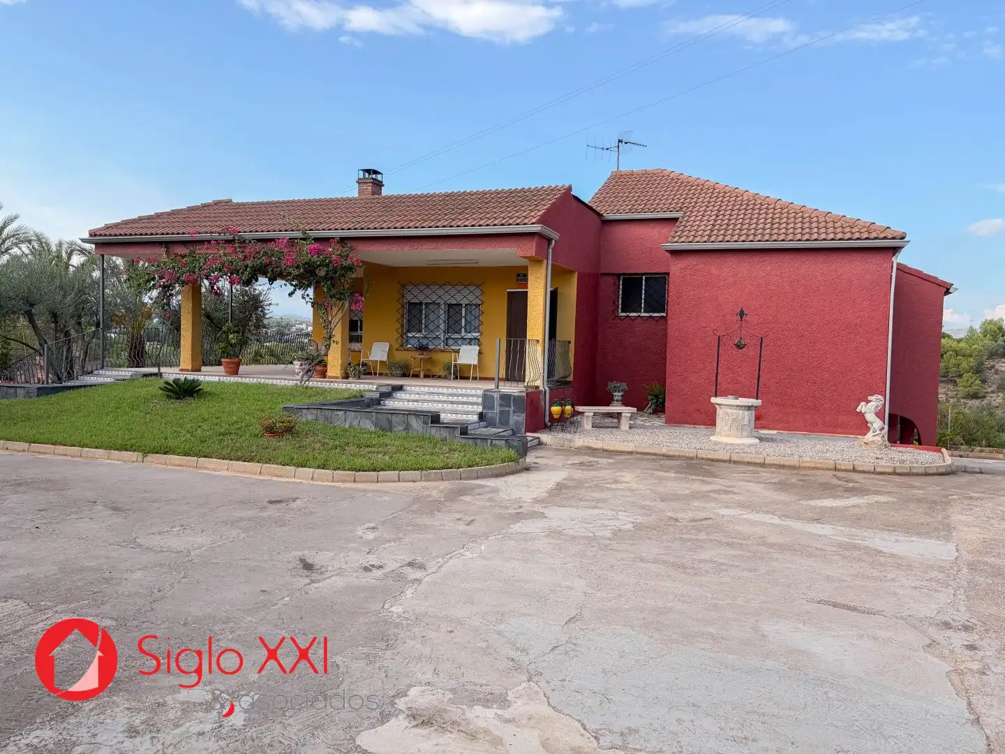 Chalet con piscina en venta en Madrigal, imagen 9
