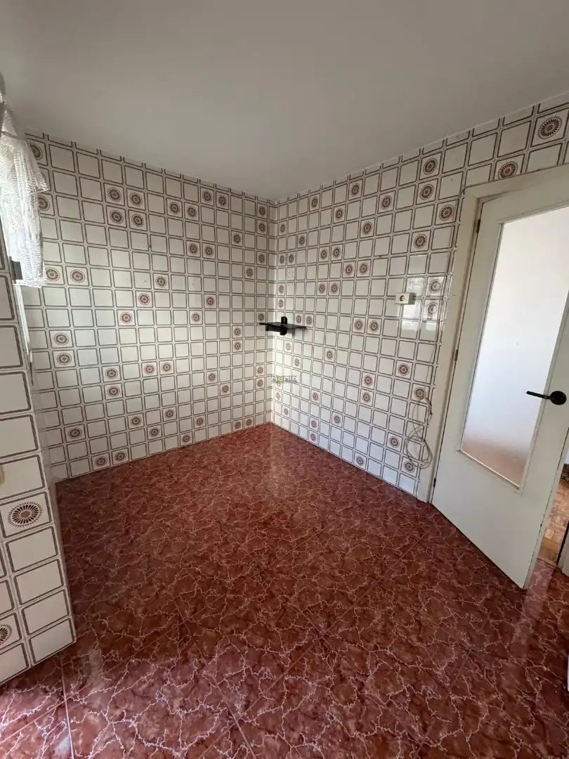 Cocina de Piso en venta en Murcia con Parquet, Trastero y Horno