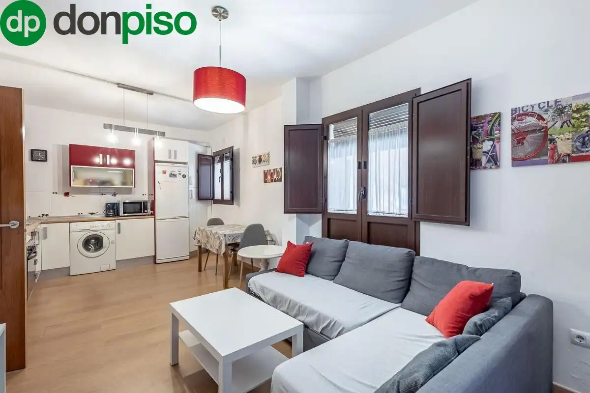 Flat with lift for sale in Calle SALVADOR 2, imagen 2