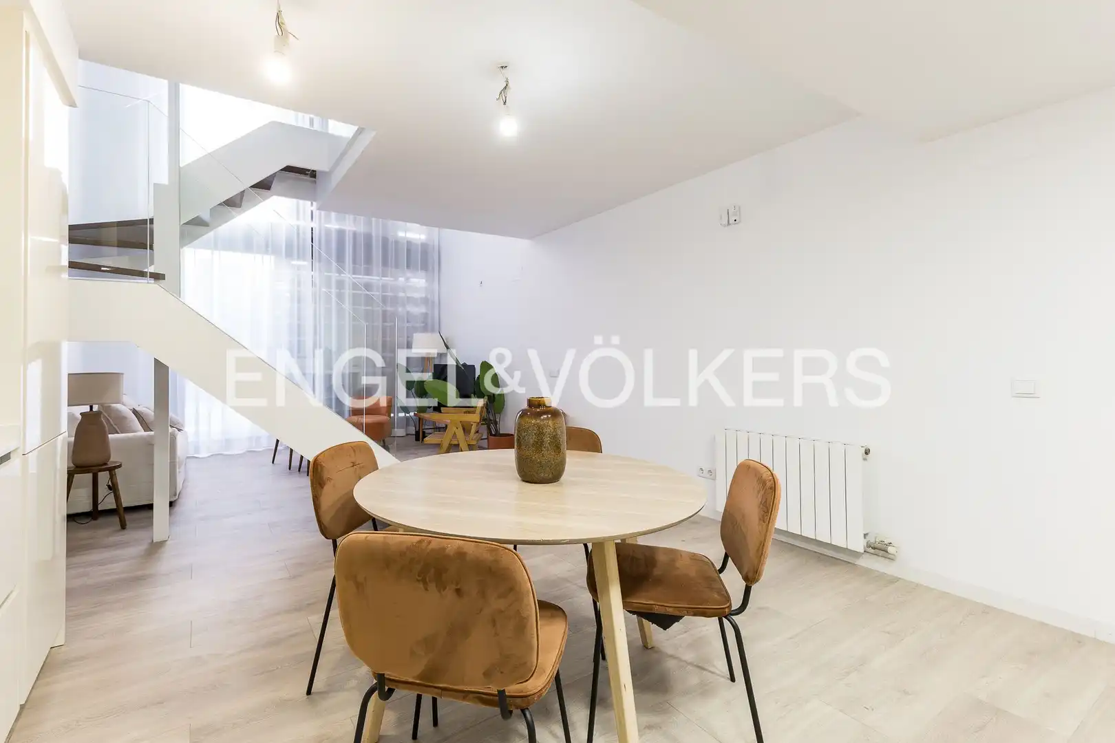 Dúplex en venta en Barcelona con Aire acondicionado, Calefacción y Jardín privado