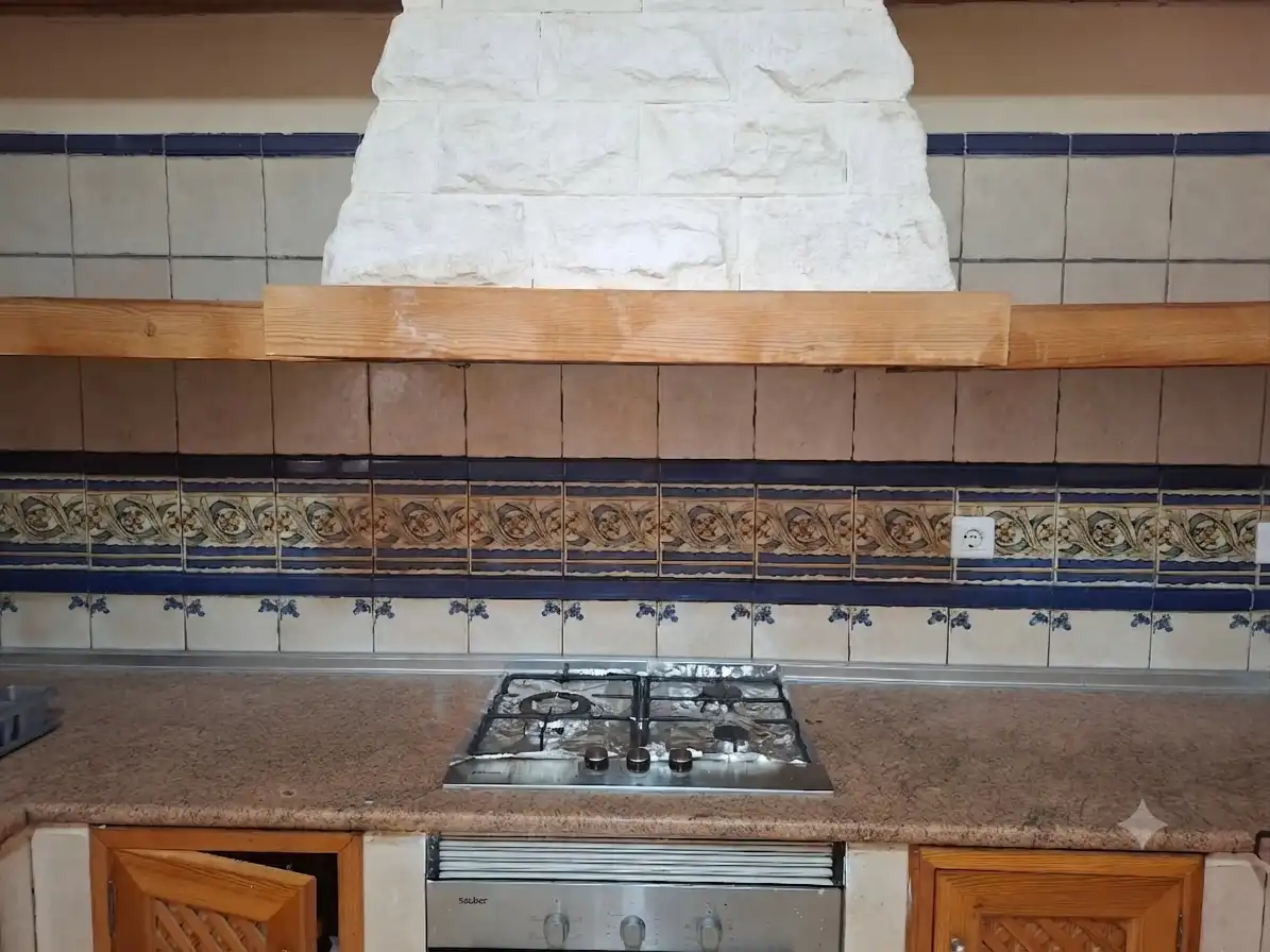 Cuina de Casa adosada en venda en Torralba de Calatrava amb Aire condicionat, Calefacció i Terrassa
