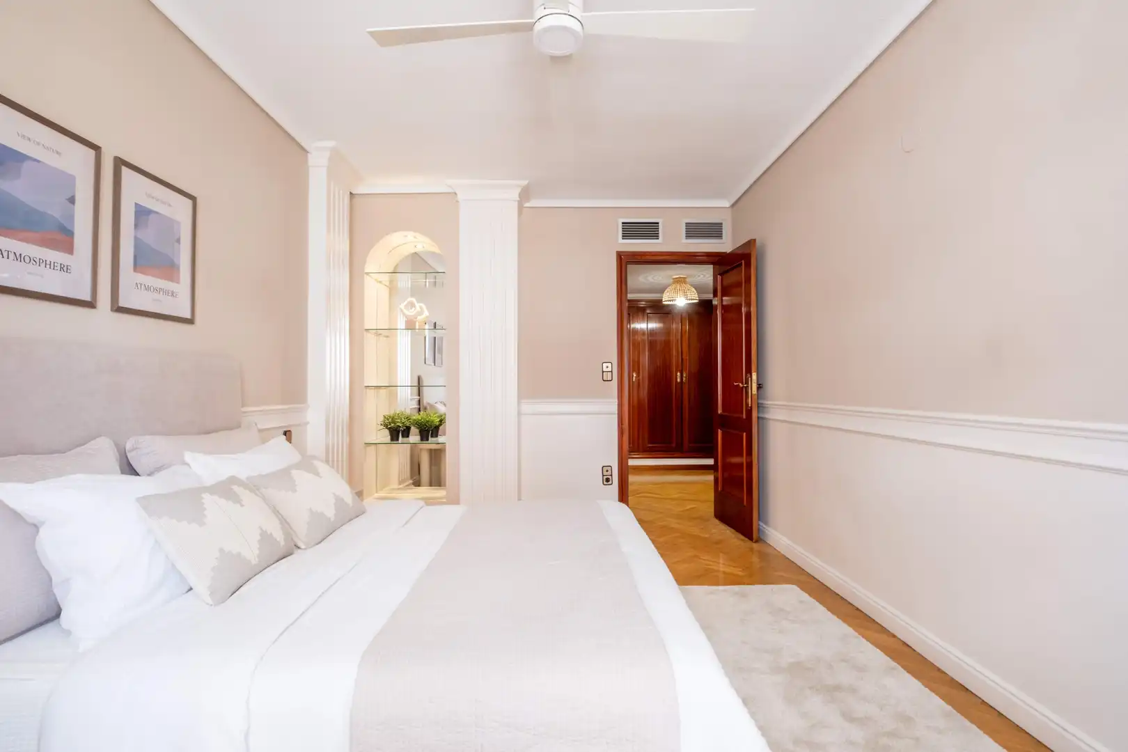 Bedroom of Flat for sale in Zaragoza  with Air Conditioner, Heating and Terrace