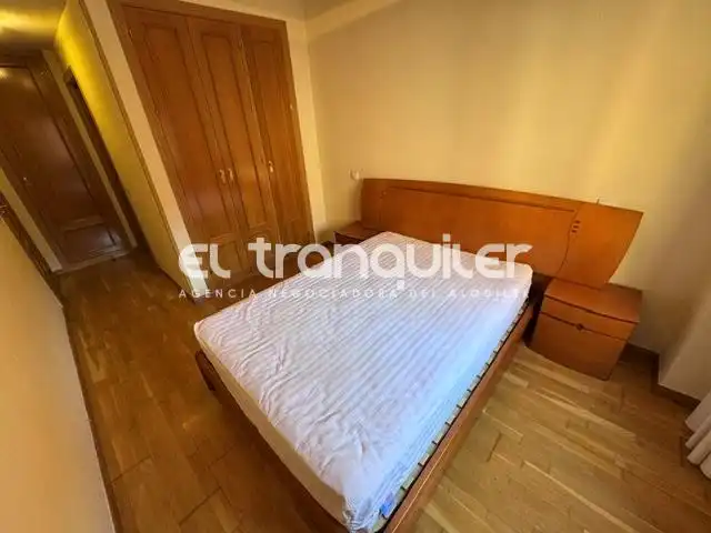 Bedroom of Flat for rent in Madrid  with Air Conditioner, Swimming Pool and Furnished