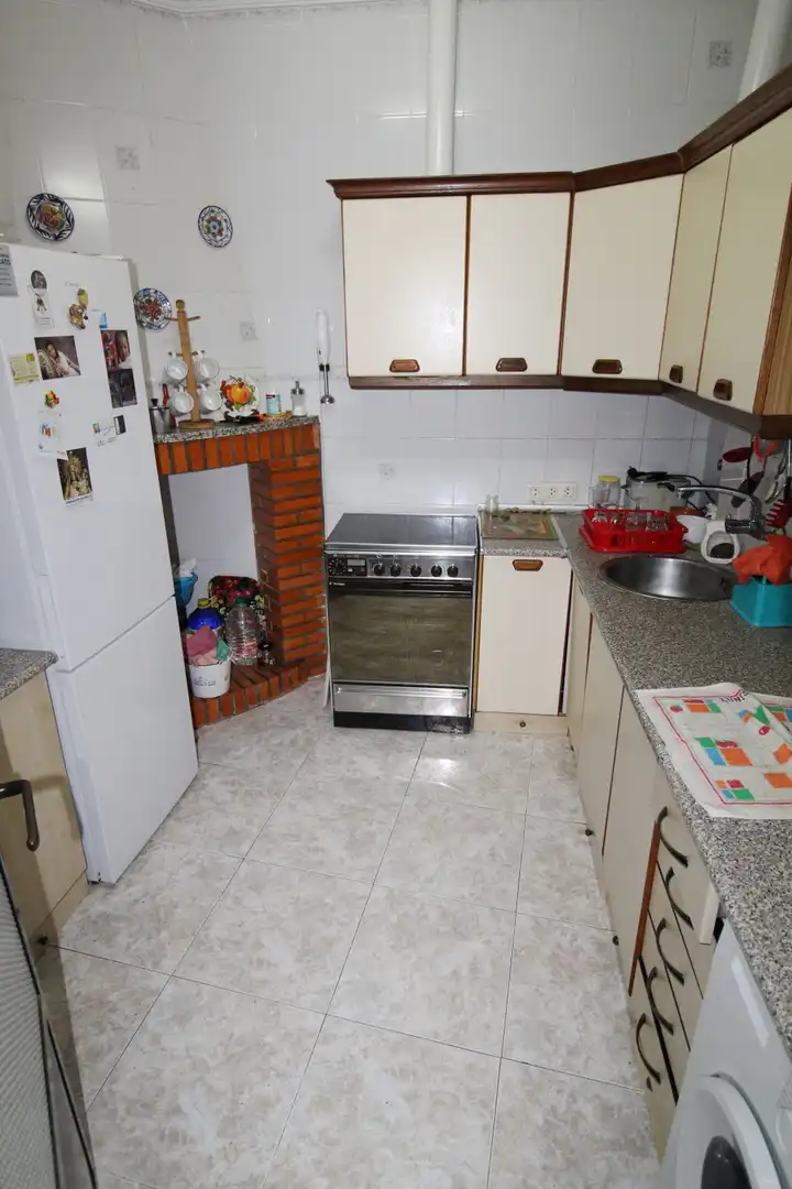 Cocina de Casa adosada en venta en Aldea del Rey con Aire acondicionado, Calefacción y Terraza