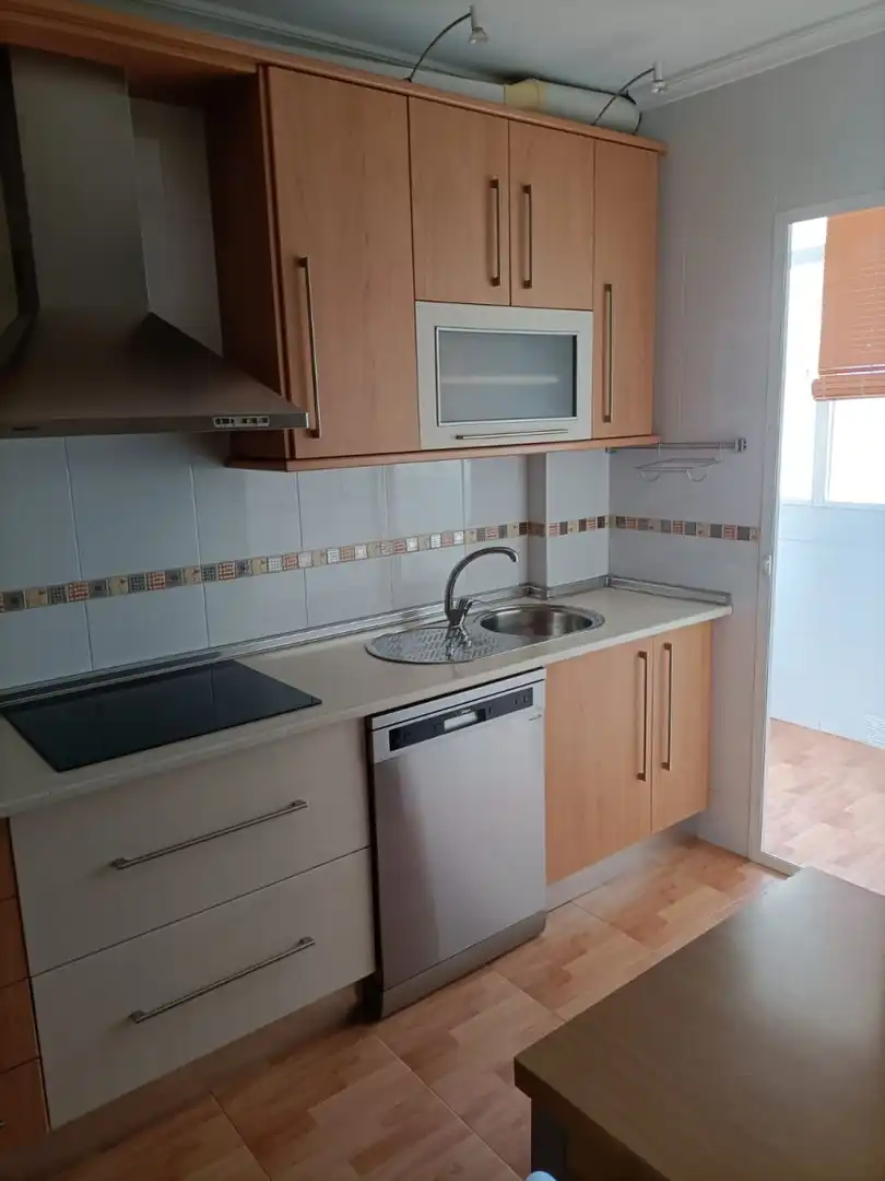 Küche von Wohnung zur Miete in Jaén mit Klimaanlage, Terrasse und Möbliert