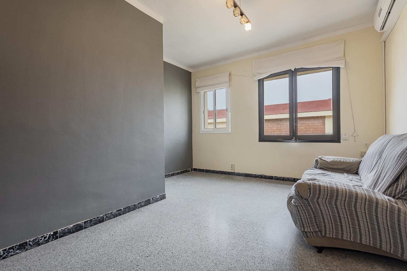 Bedroom of Flat for sale in  Barcelona Capital