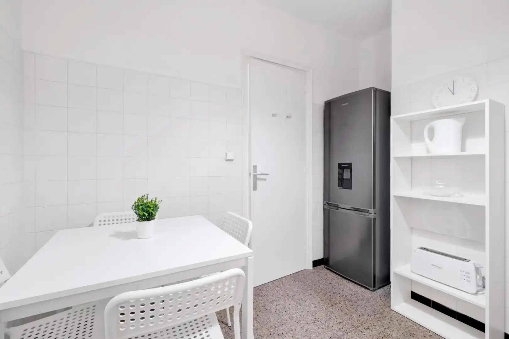 Apartments for rent in Carrer MORENETA, Mas Masó - Hospital
