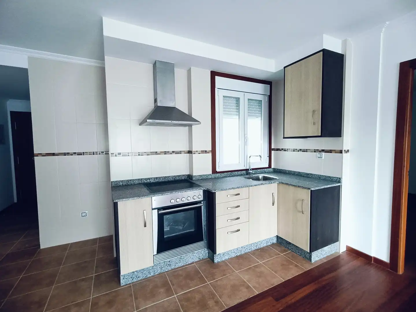 Cocina de Estudio en venta en A Pobra do Caramiñal con Calefacción, Trastero y Horno