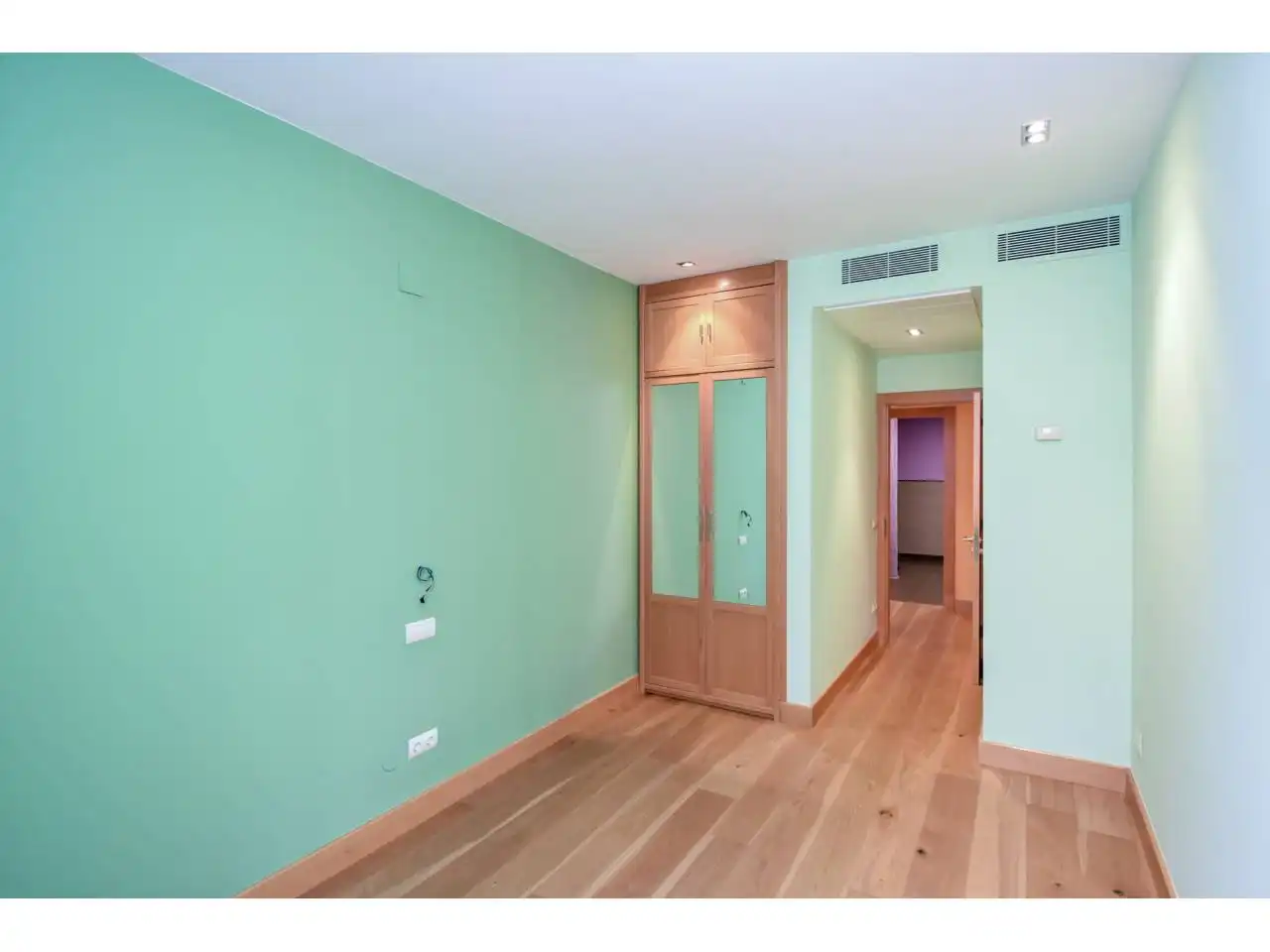 Habitación de Piso de alquiler en Santander con Aire acondicionado y Balcón