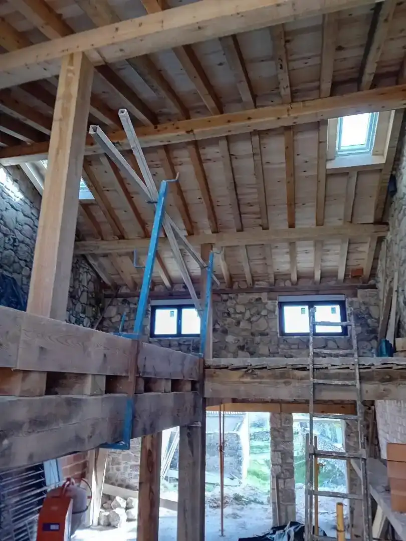 Finca rústica en venta en Adrados con Jardín privado, Parquet y Trastero
