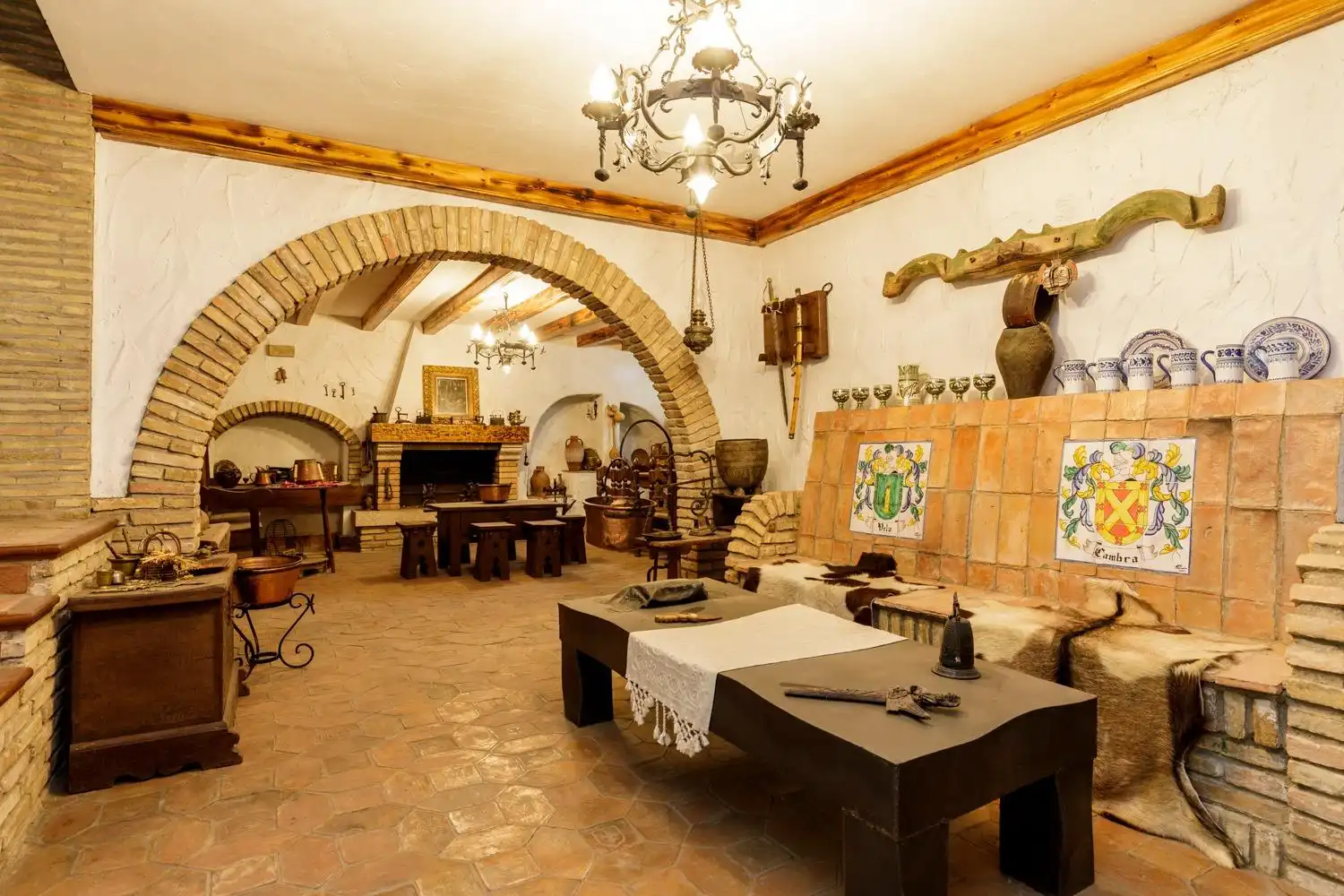 Houses for sale in Zaragoza  with Air Conditioner, Heating and Private garden