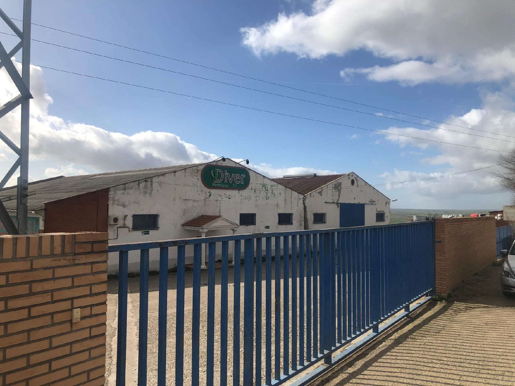 Nau industrial en venda a Los Cigarrales-La Bastida
