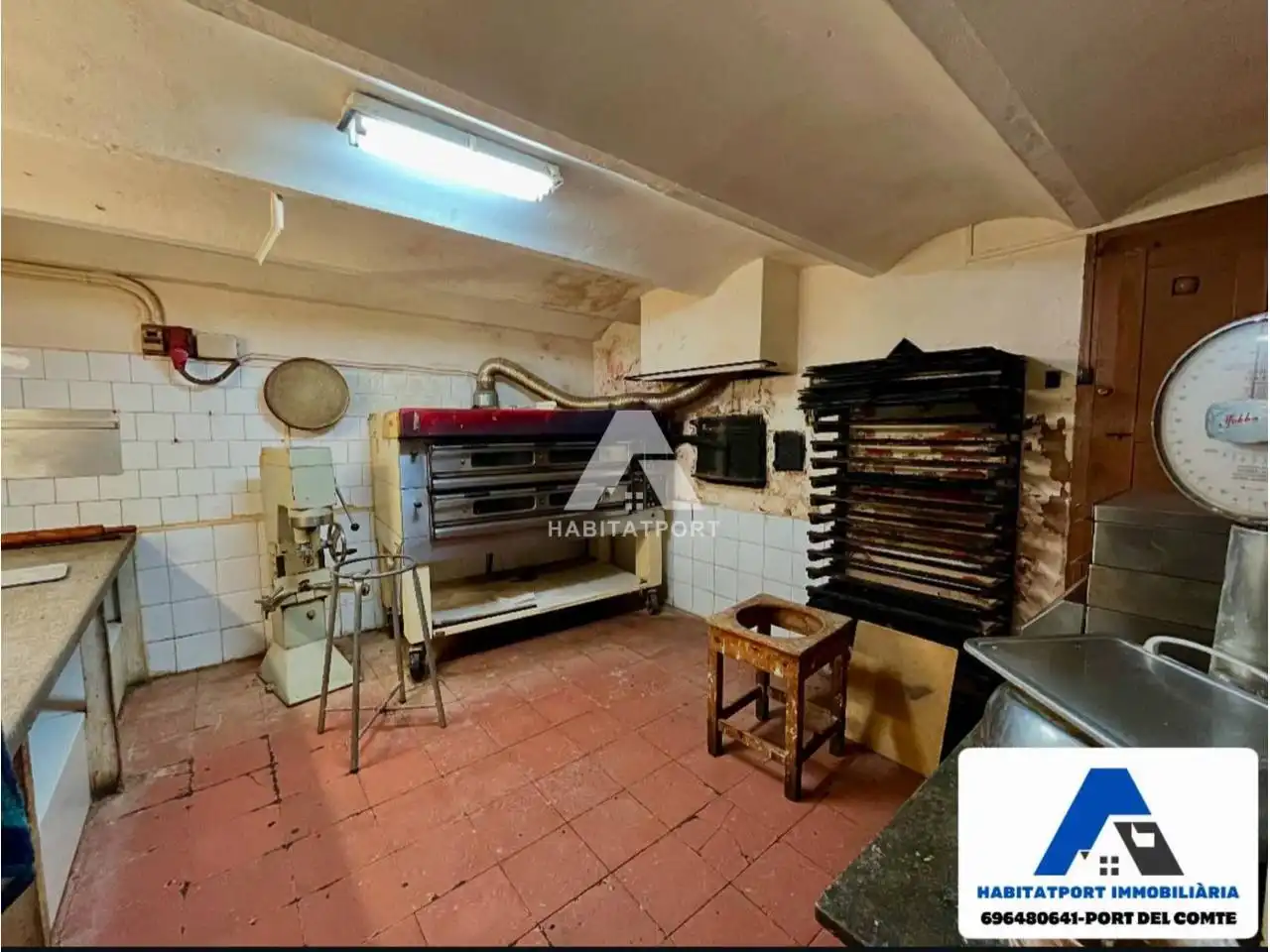 Cuina de Local en venda en Gironella