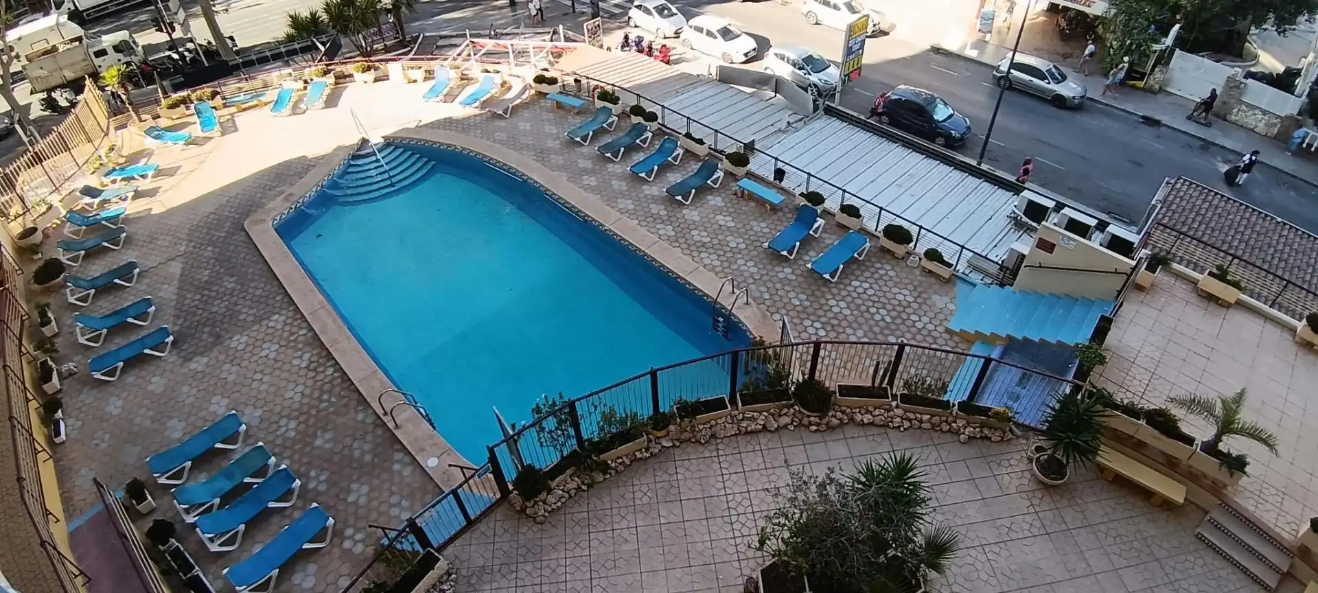 Apartamento con piscina en venta en Playa de Levante, imagen 35