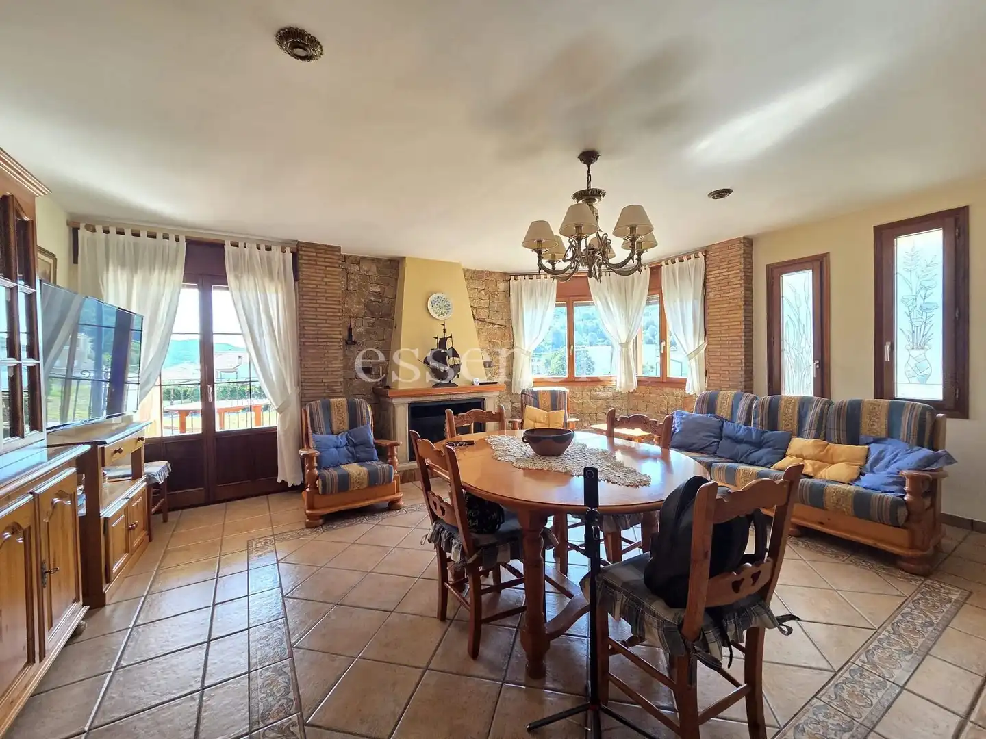 Menjador de Casa o xalet en venda en Alfauir amb Aire condicionat, Jardí privat i Terrassa