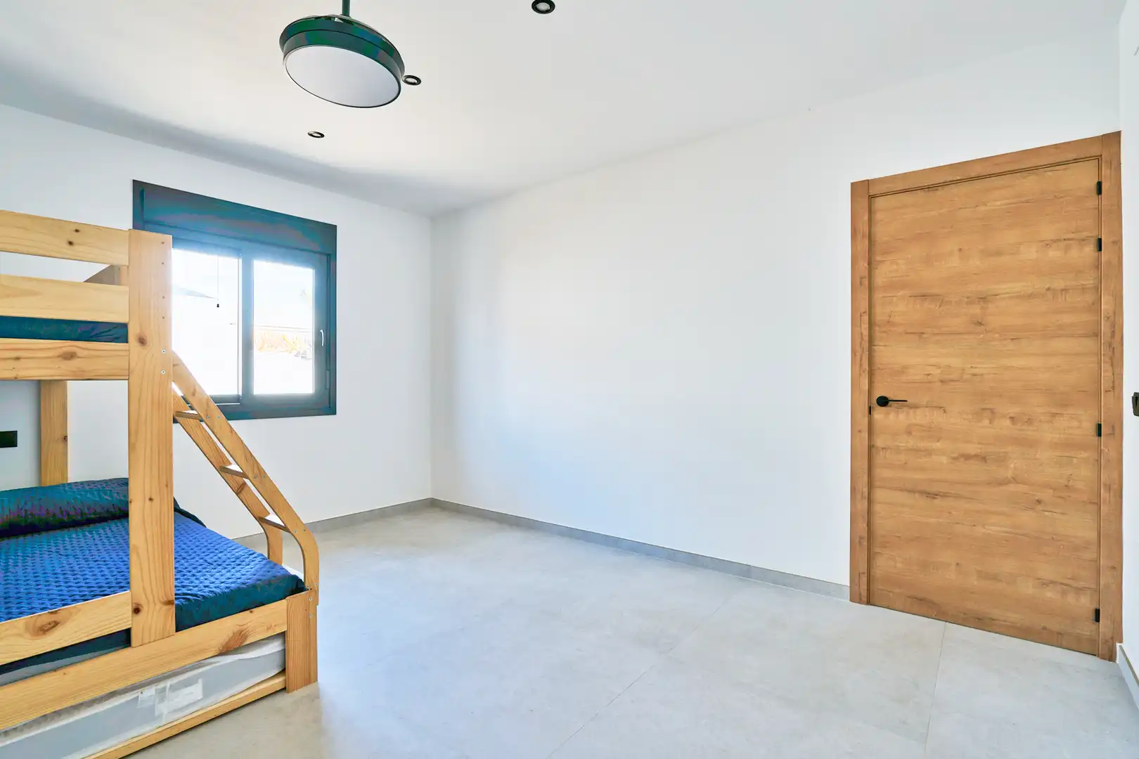 Haus oder Chalet zum Verkauf in Mijas mit Heizung, Privatgarten und Terrasse