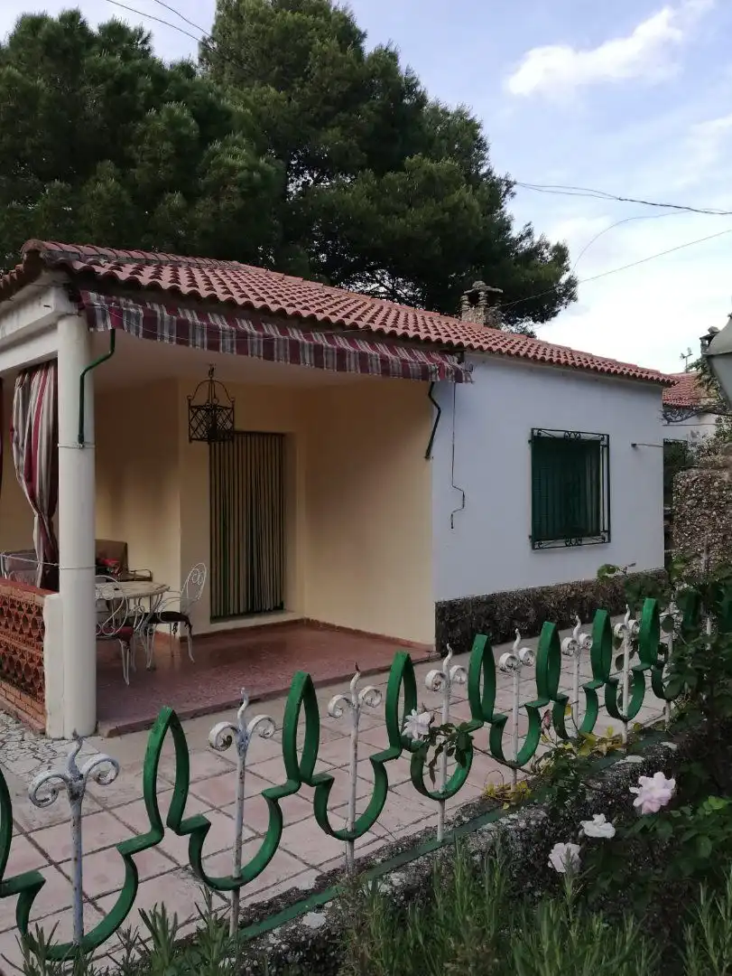 Vista exterior de Casa o chalet en venta en Torreperogil con Jardín privado y Piscina