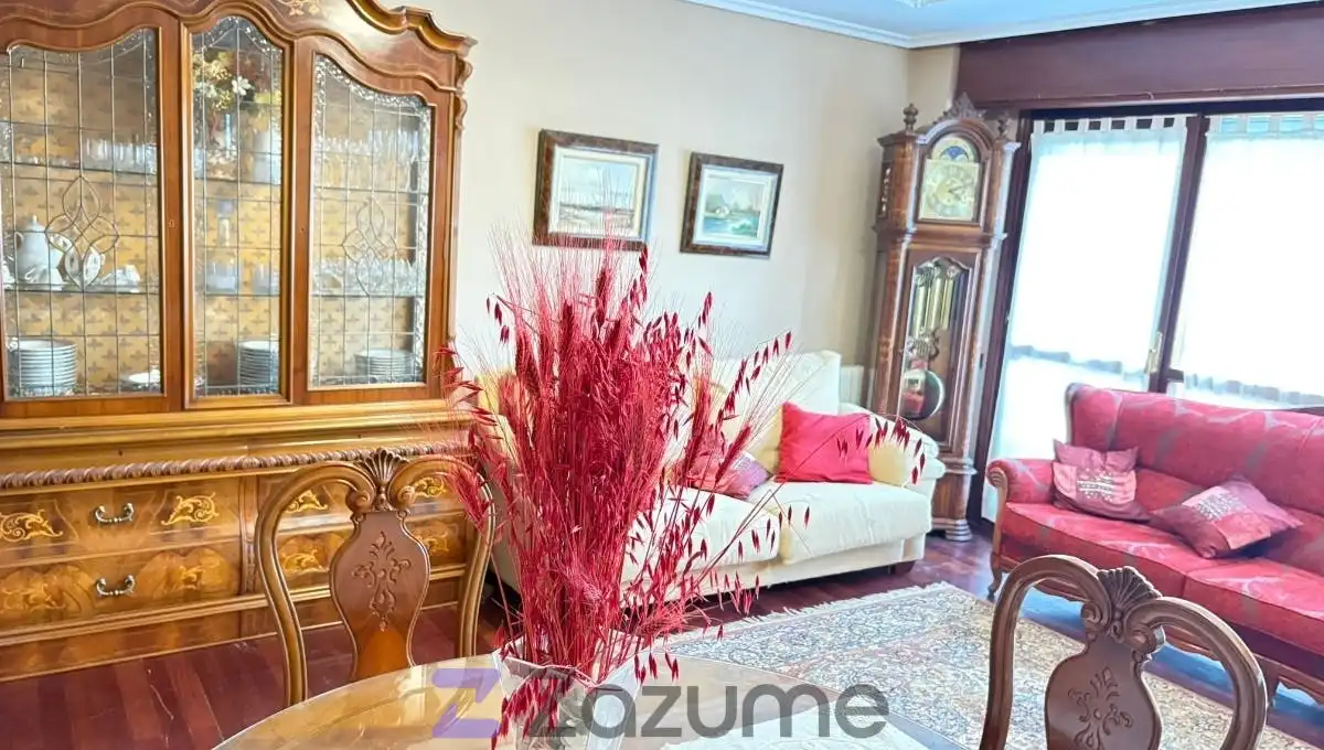 Sala de estar de Dúplex de alquiler en Noja con Jardín privado, Terraza y Piscina