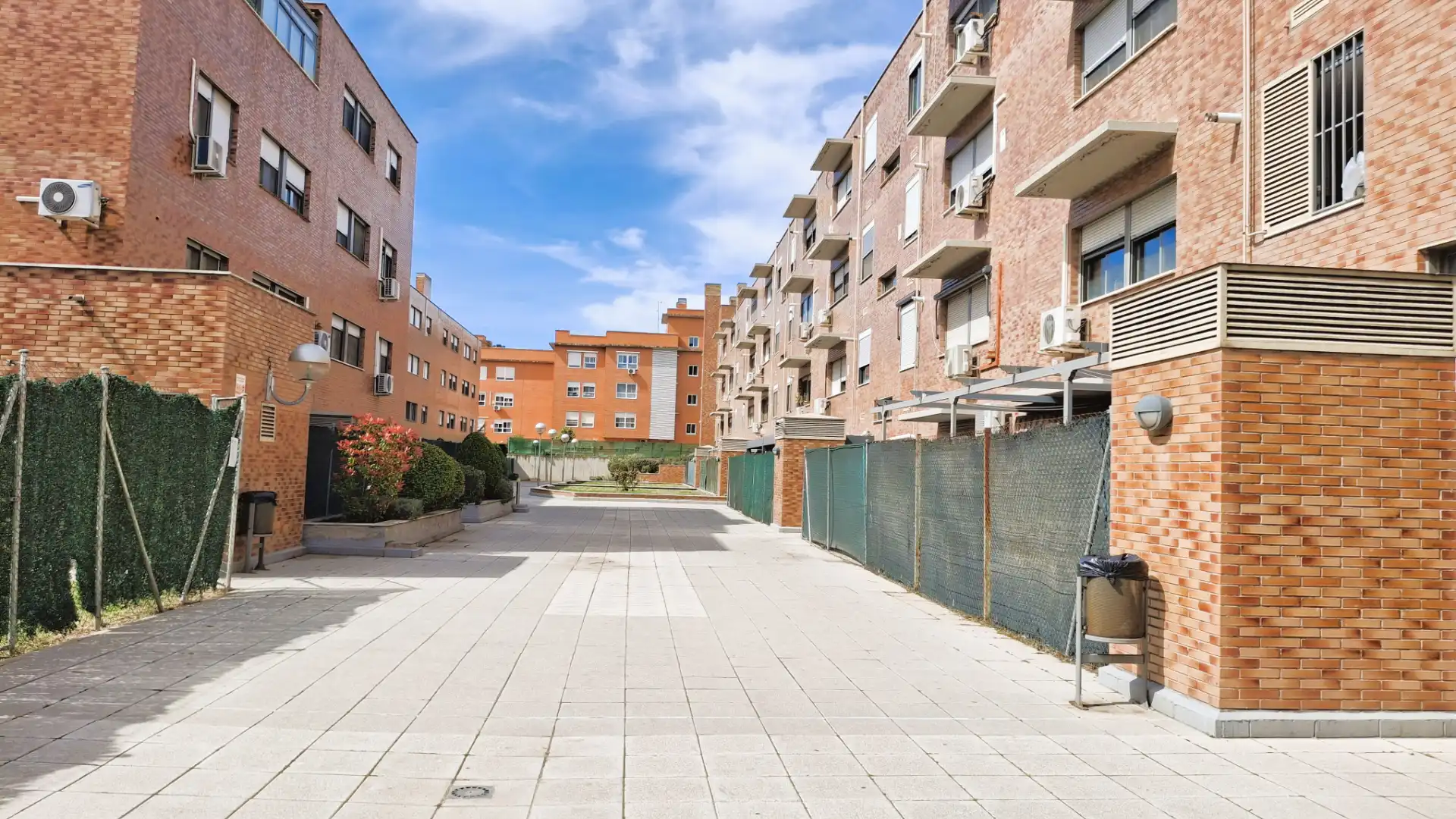 Vista exterior de Pis en venda en Getafe amb Aire condicionat, Calefacció i Moblat