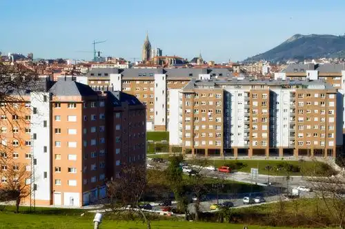 Vista exterior de Residencial en venda en Oviedo 
