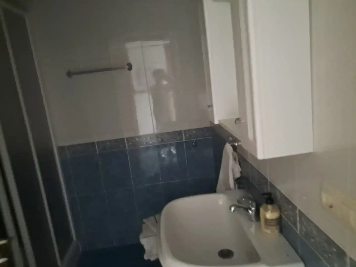 Bany de Pis de lloguer en Boiro amb Moblat i Balcó