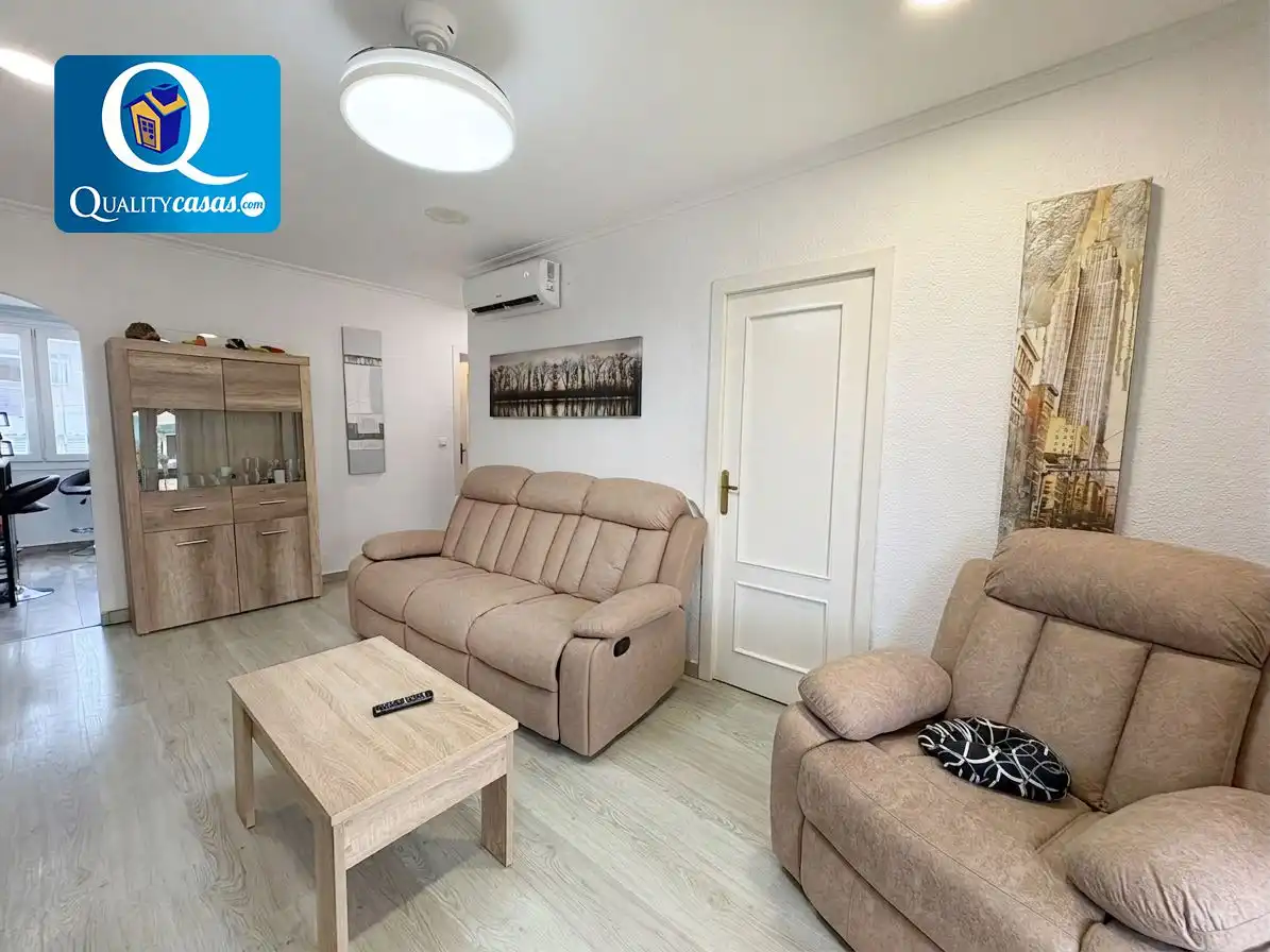 Flat with terrace for sale in Florida - Ciudad de Asís, imagen 2