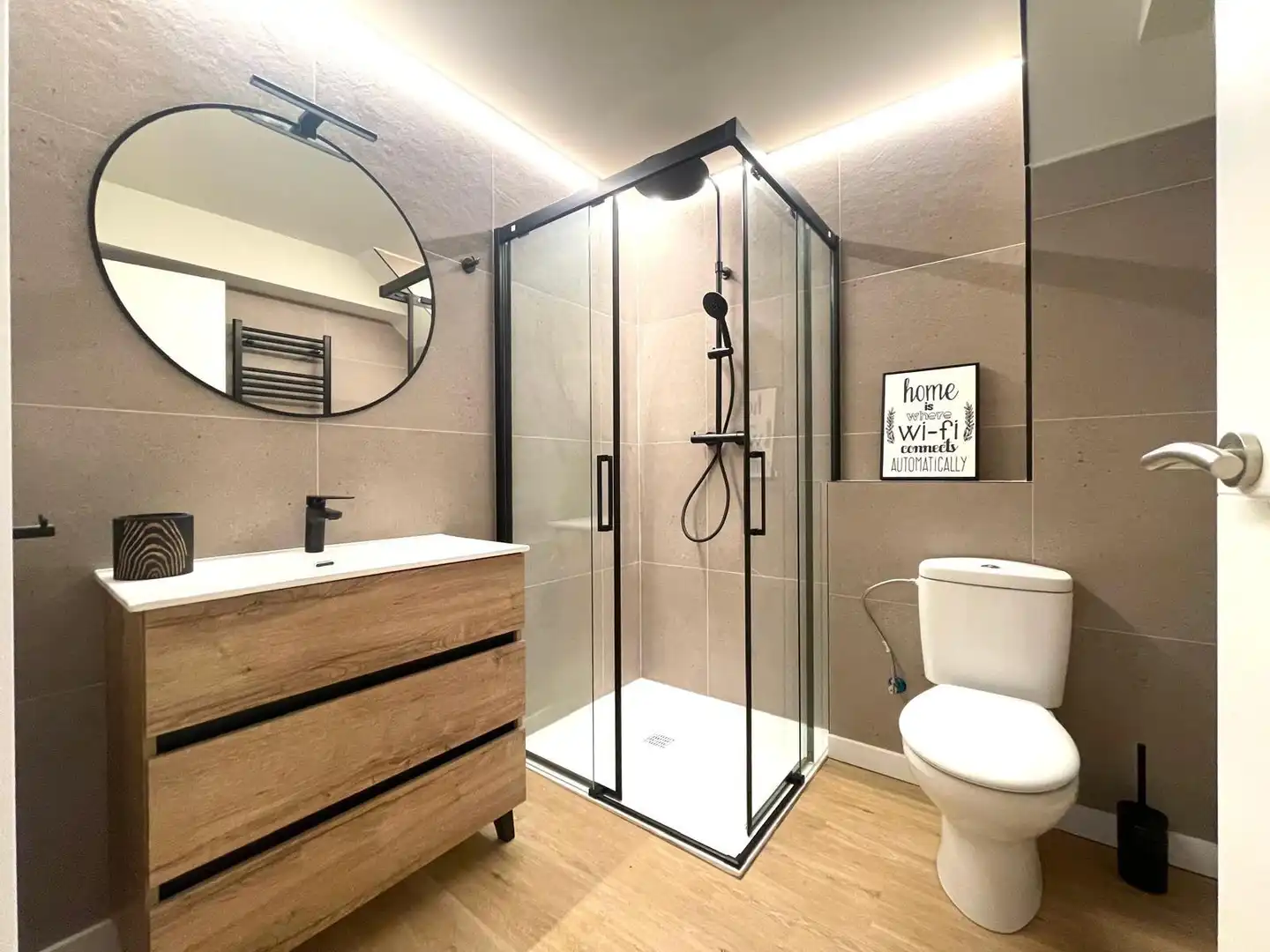 Baño de Piso en venta en Orio con Calefacción, Parquet y Terraza