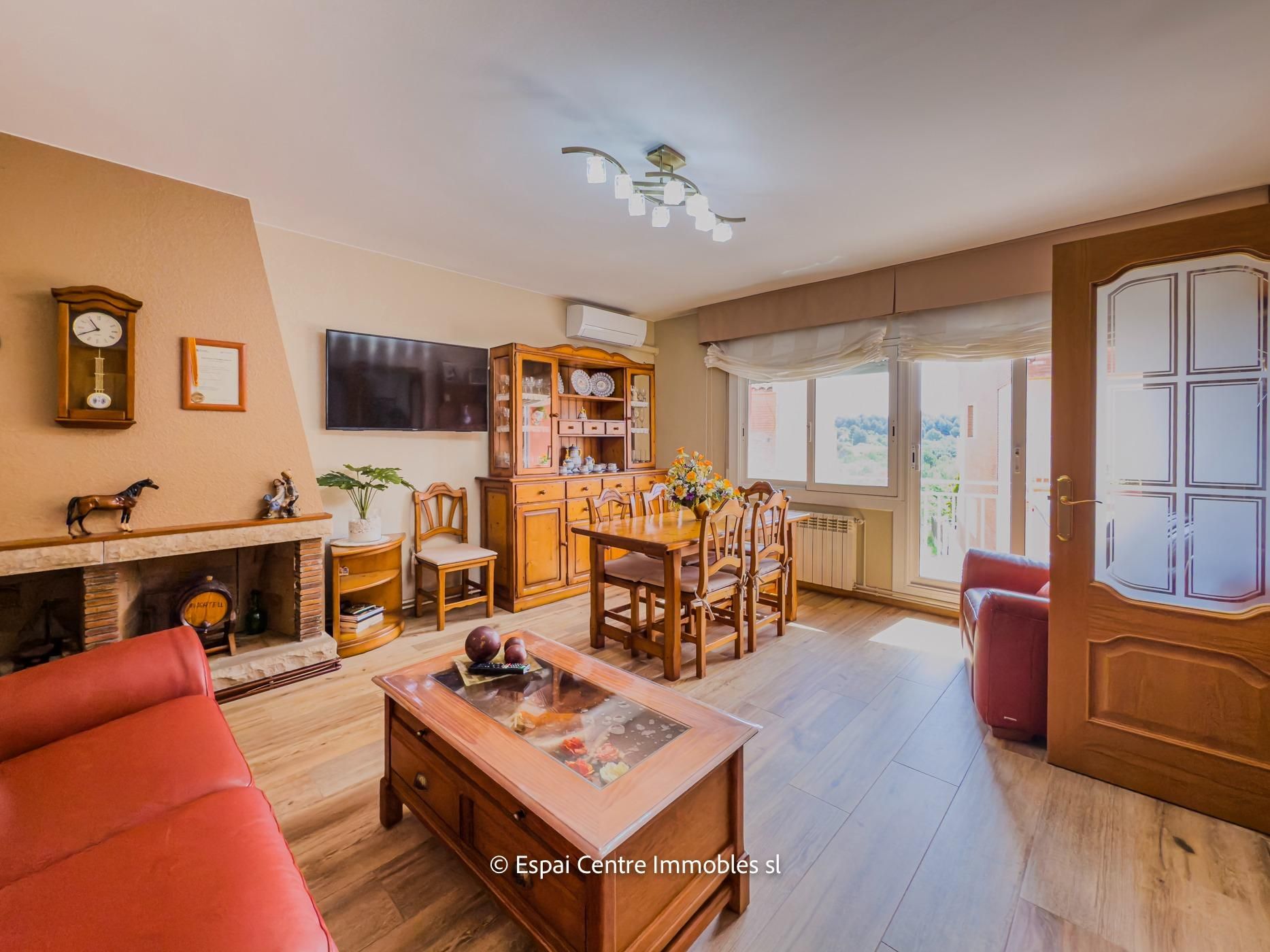 Living room of Flat for sale in Viladecavalls  with Air Conditioner, Heating and Terrace