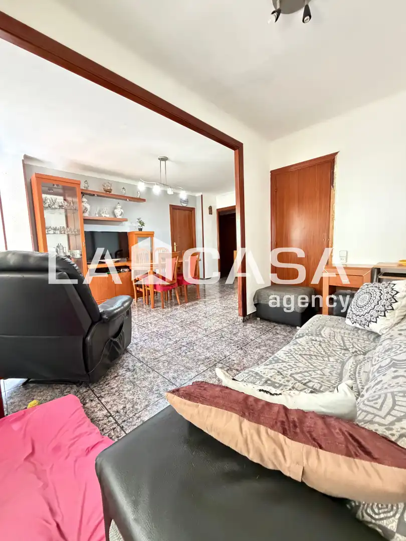 Piso con terraza en venta en Salut - Lloreda, imagen 5