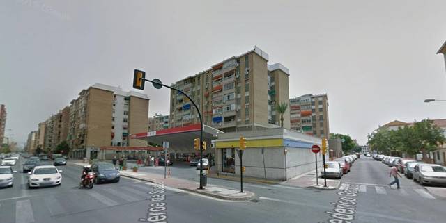 Planta baja en Venta en Jacobo Laan en Girón - Las Delicias