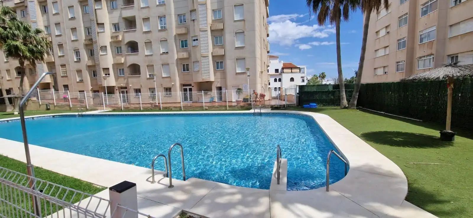 Piscina de Pis en venda en Aguadulce