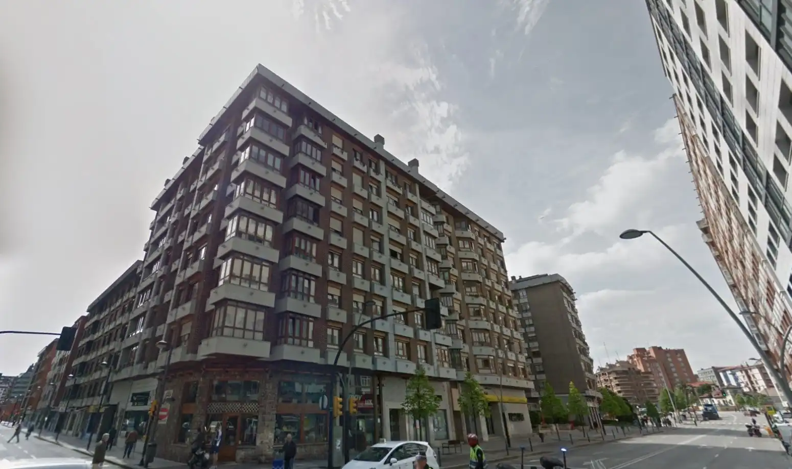 Außenansicht von Geschaftsraum zur Miete in Gijón 