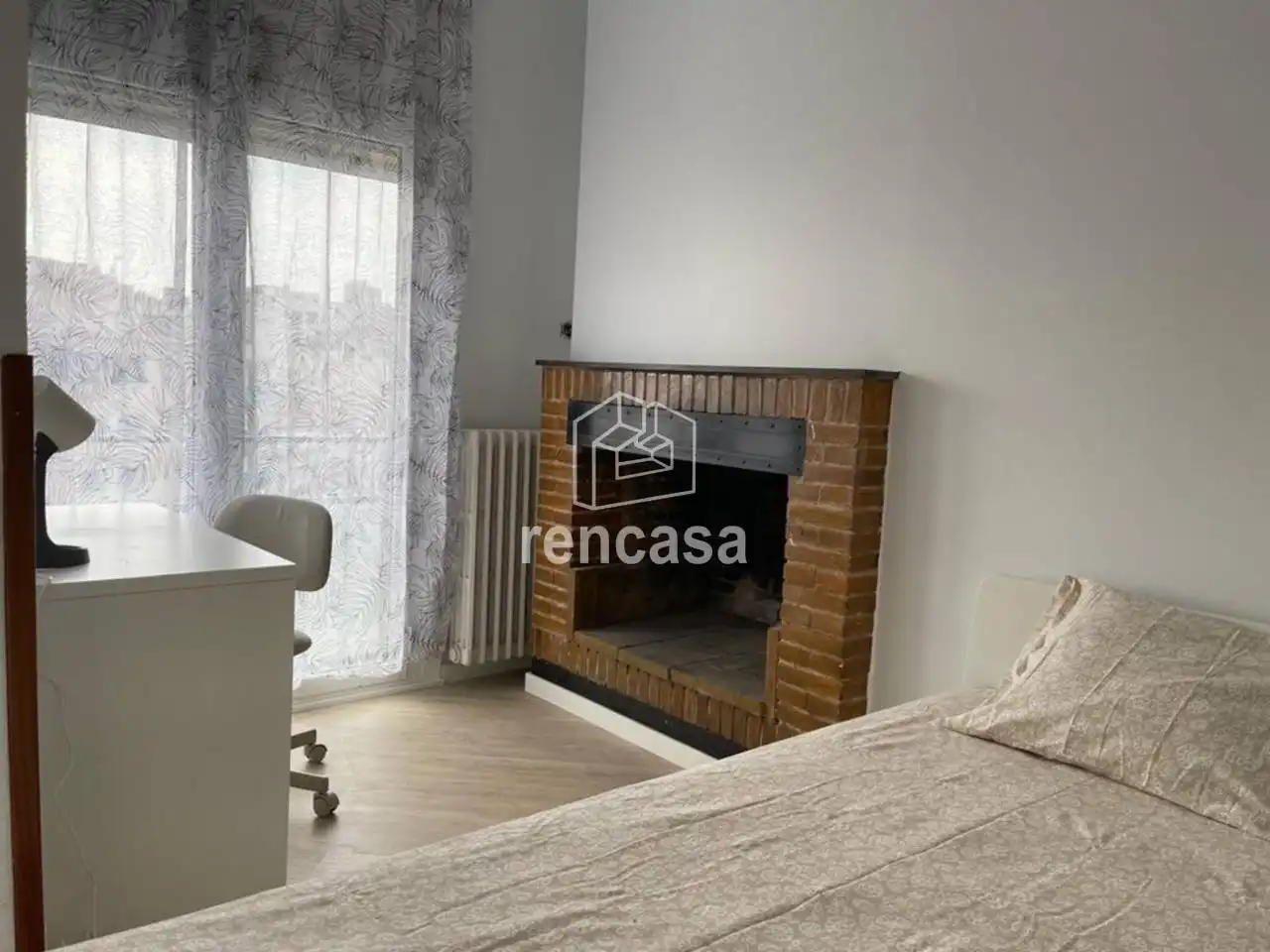 Schlafzimmer von Wohnung zur Miete in Lleida mit Klimaanlage, Heizung und Parkett