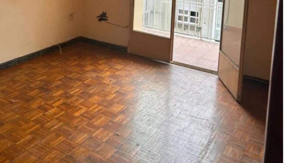 Foto 1 de Pis en venda a A Ponte, Ourense