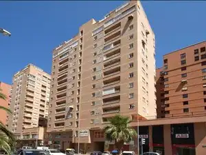 Vista exterior de Oficina de lloguer en Valencia amb Aire condicionat