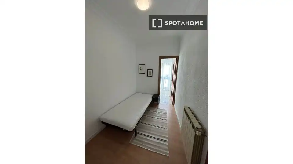 Piso de alquiler en Opañel