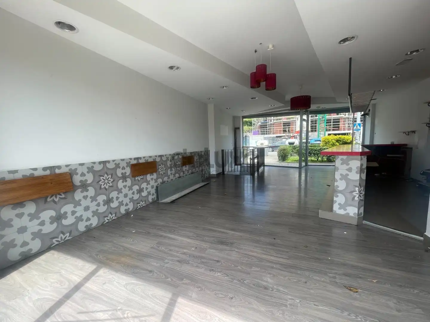 Commercial properties for rent in Santander